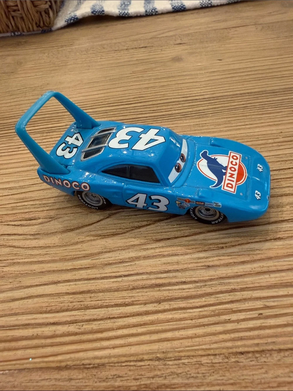 Disney Pixar Car #43 Dinoco